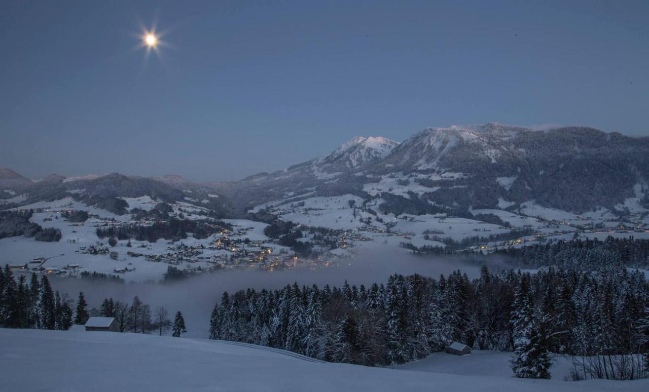 Ninis - Ferienhaus Im Bregenzerwald Villa เอค ภายนอก รูปภาพ